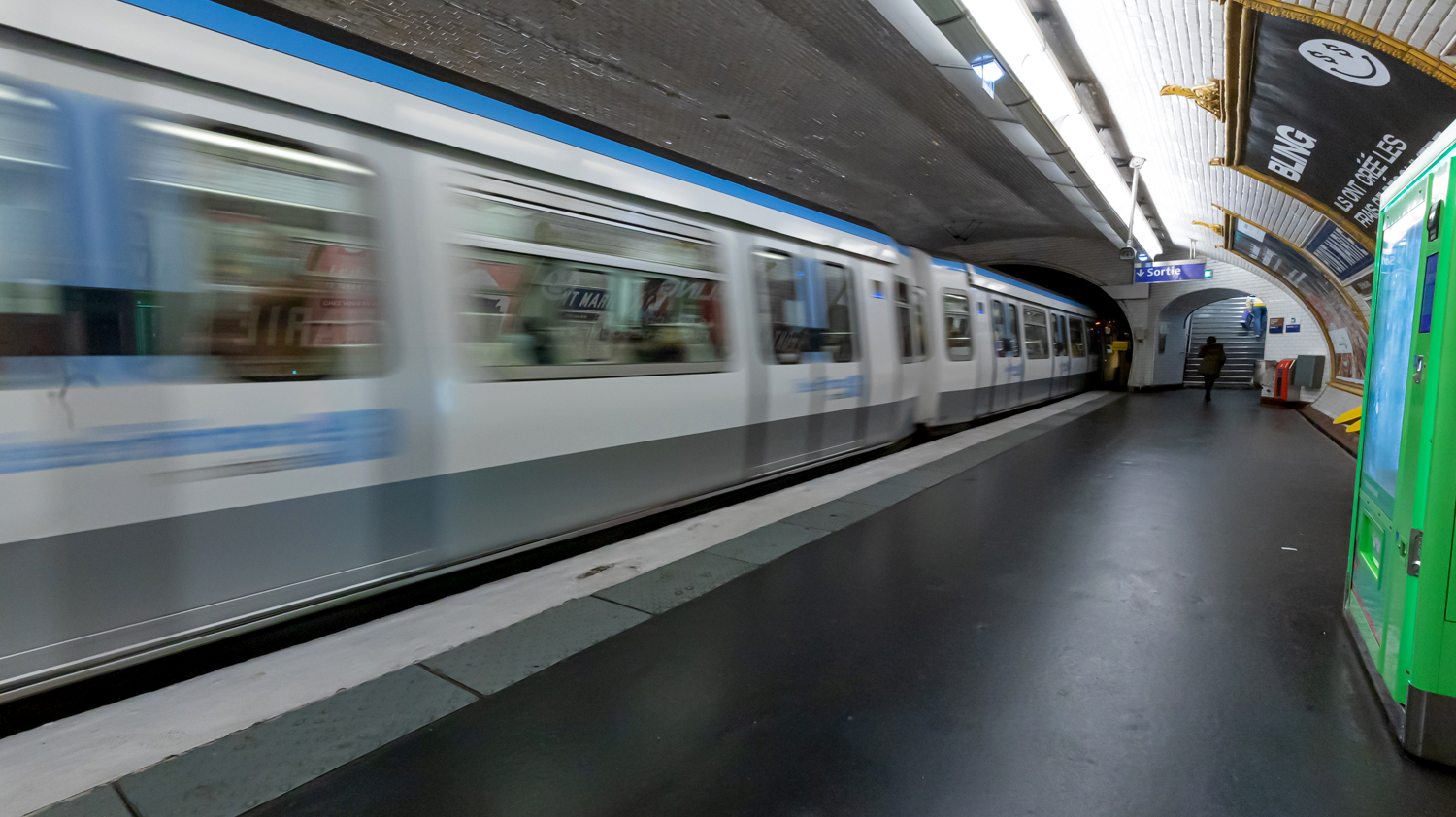 Pour arriver au Fort d’Ivry, il faut prendre le métro de Paris jusqu’au terminus de la ligne 7, Mairie d’Ivry © Globe Reporters