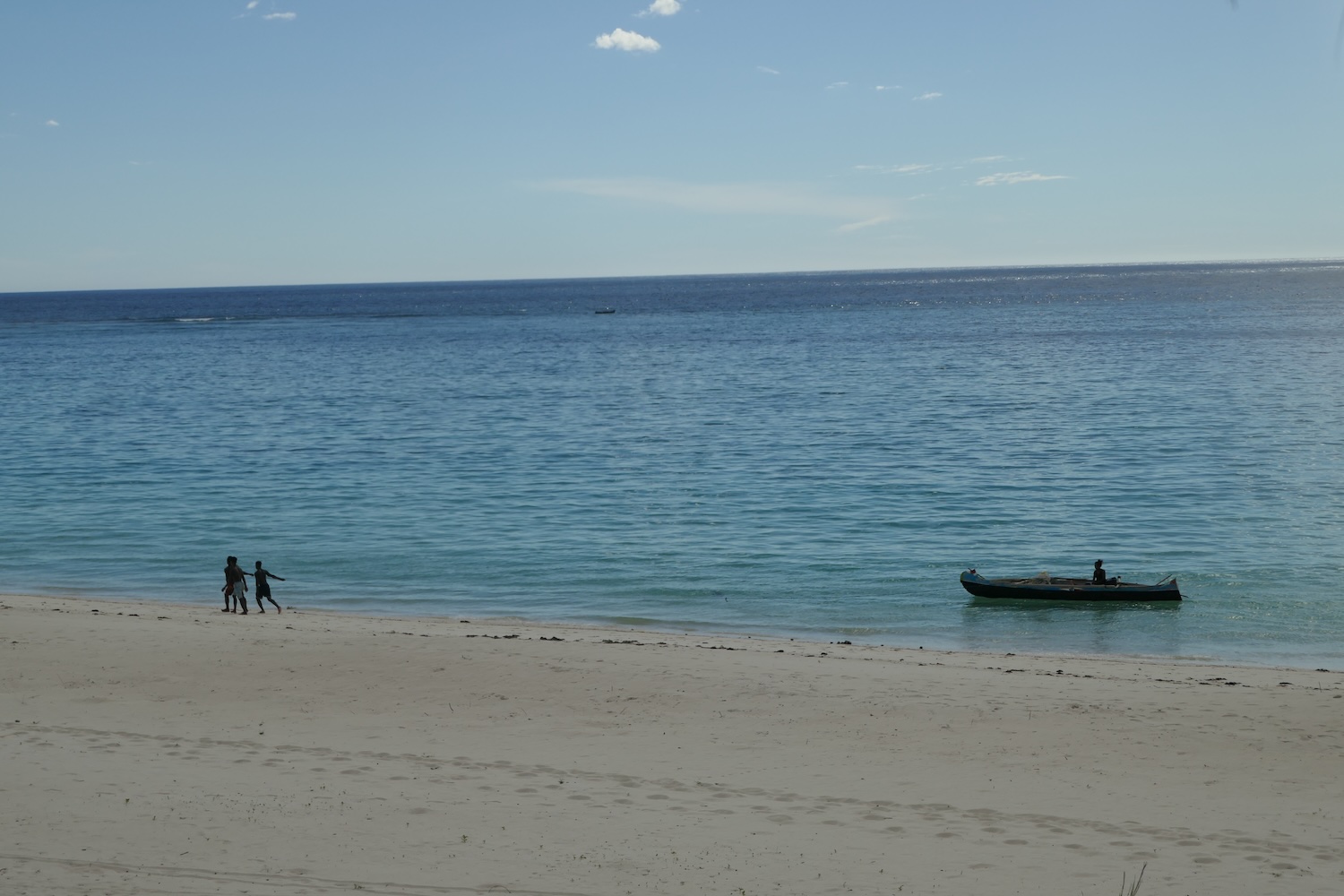 Vue de la côte malgache depuis Ambola © Globe Reporters