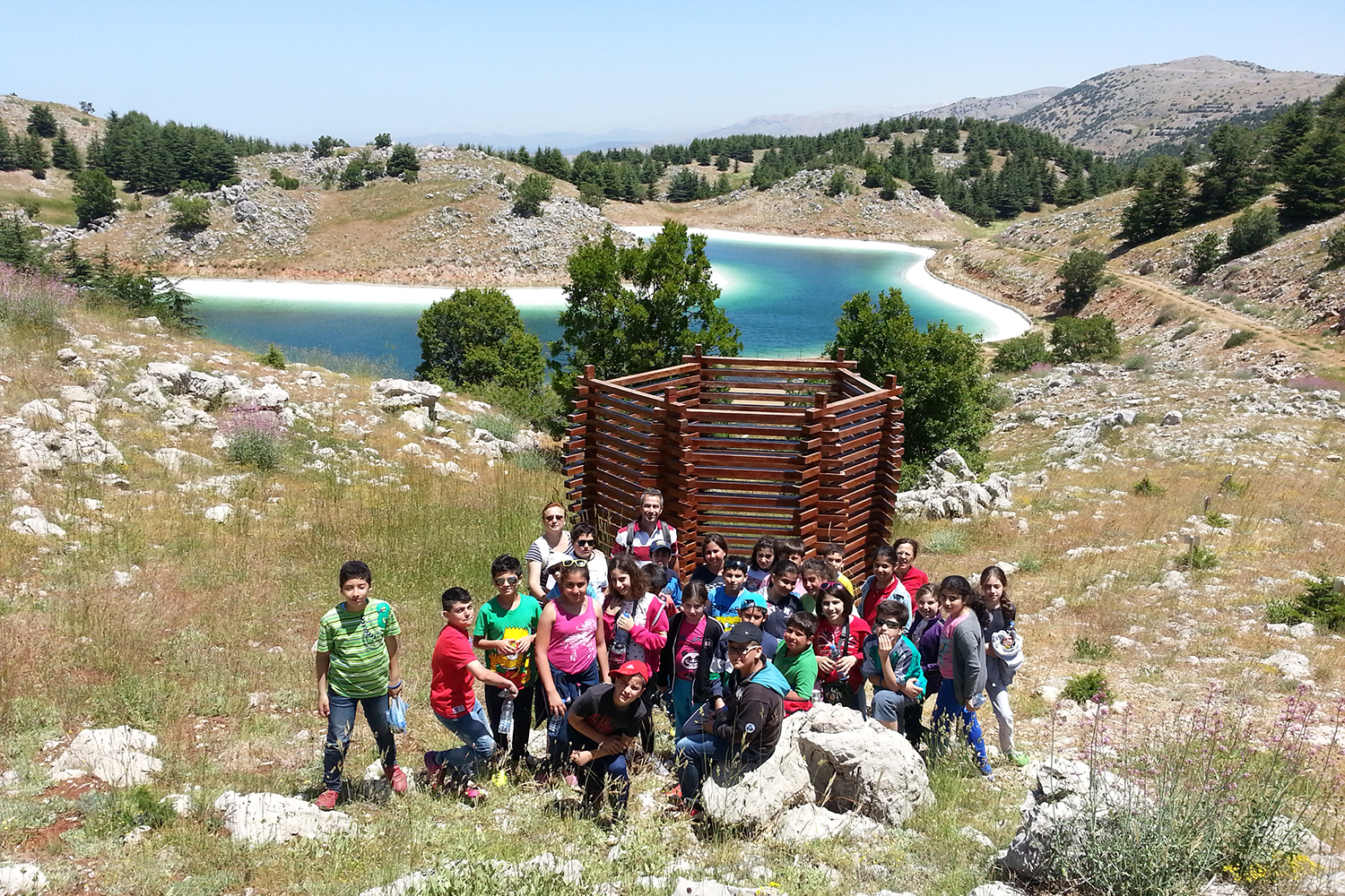 Des élèves libanais en visite dans la réserve ©Shouf Biosphere Reserve