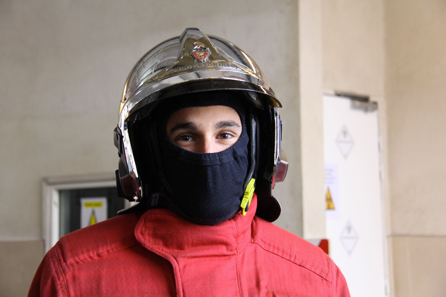 Pompiers de Paris - #mardiconseil ⚠ Il est petit, discret et il sauve des  vies. Il est obligatoire depuis 2015 dans chaque logement, le détecteur  autonome avertisseur de fumée 💨 (DAAF) est