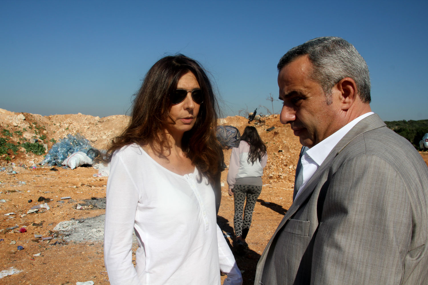 Rima et l’entrepreneur qui va acheter les déchets triés © Globe Reporters
